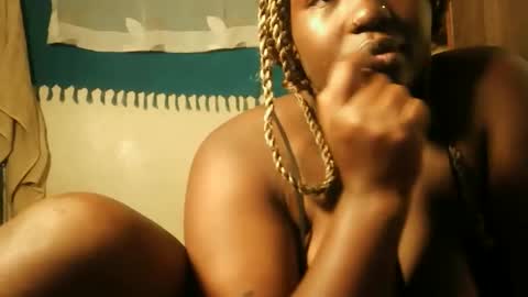 Snapshot of juicyslurrt chatting on 02-05-26, 10:20 juicyslurrt online show from 02-05-26, 10:20