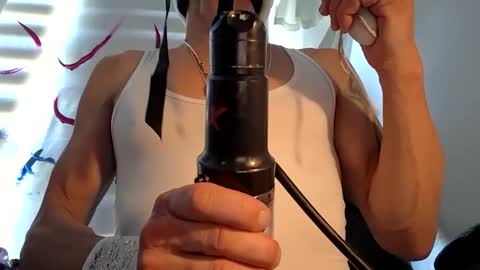 juicystraw online show from 10-29-25, 12:51