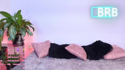 Jules and Gia online show from 04-15-26, 09:05