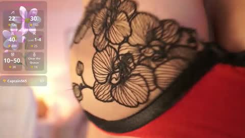 Jules Bennett online show from 09-26-25, 01:04