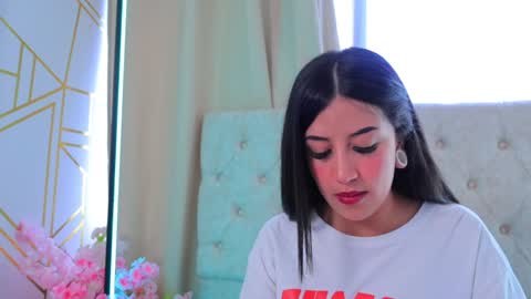 Snapshot of julescornett chatting on 01-13-25, 08:26 Julees online show from 01-13-25, 08:26