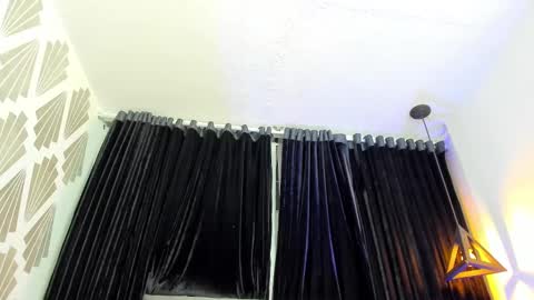 Snapshot of julescornett chatting on 02-28-25, 07:26 Julees online show from 02-28-25, 07:26