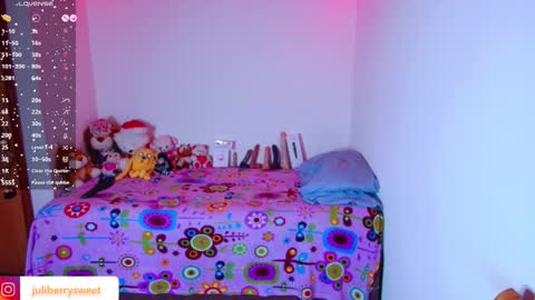 Juliana online show from 02-27-26, 01:38