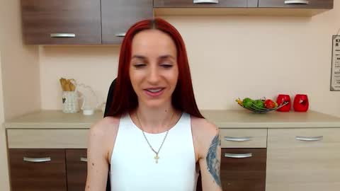 Snapshot of julia__jae chatting on 09-28-25, 04:29 JuliaJae online show from 09-28-25, 04:29
