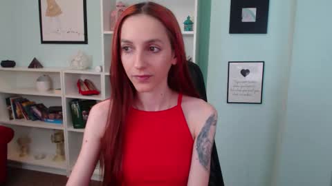 Snapshot of julia__jae chatting on 10-22-25, 06:35 JuliaJae online show from 10-22-25, 06:35
