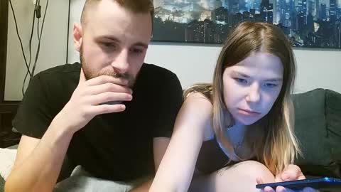 julia_official online show from 02-16-25, 09:16