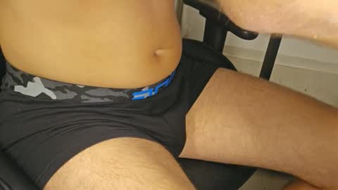 julia_official online show from 09-30-25, 07:30