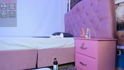 Julia online show from 11-07-25, 03:17