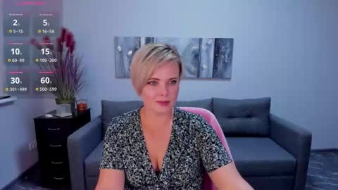 Julia online show from 10-21-25, 12:06