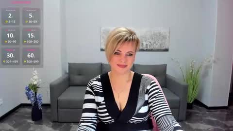 Snapshot of julia_wilsons chatting on 01-14-26, 07:03 Julia online show from 01-14-26, 07:03