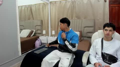 julian billy online show from 02-06-25, 11:43