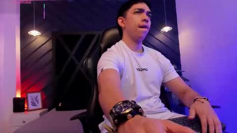 Snapshot of julian_mercier chatting on 01-13-26, 11:15 JULIAN online show from 01-13-26, 11:15