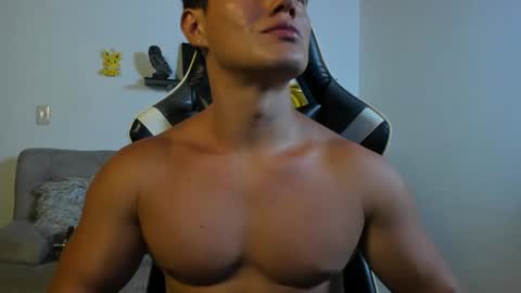 julian_wallace online show from 11-14-25, 11:13