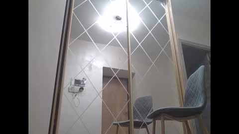 julianagold1 online show from 01-28-25, 04:52