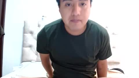 Snapshot of julianalvarez95 chatting on 03-01-26, 02:30 Julian online show from 03-01-26, 02:30