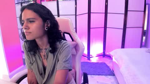 julianne_7 online show from 03-02-26, 08:26