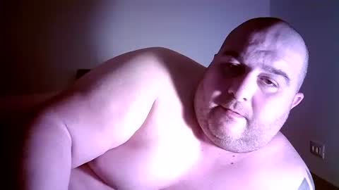 Snapshot of julianoparno chatting on 01-01-25, 05:55 Juliano online show from 01-01-25, 05:55