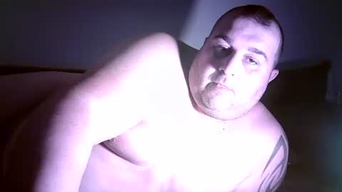 Snapshot of julianoparno chatting on 02-02-25, 12:35 Juliano online show from 02-02-25, 12:35