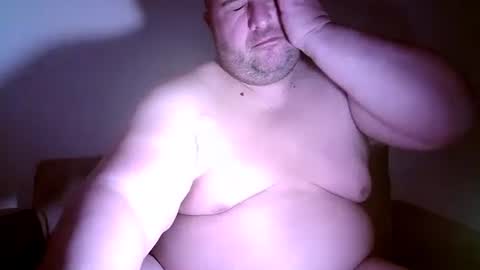 Snapshot of julianoparno chatting on 02-26-25, 12:16 Juliano online show from 02-26-25, 12:16