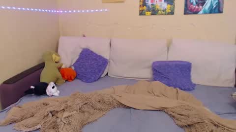 Jul online show from 02-08-25, 09:56