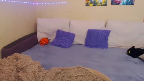 Jul online show from 02-27-25, 08:17