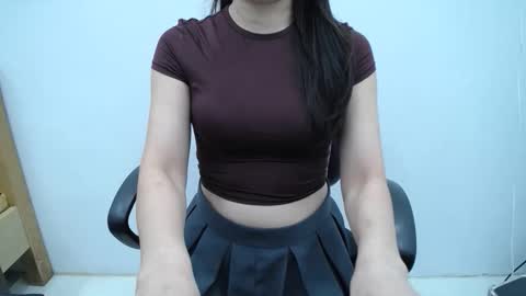 Snapshot of julie9x chatting on 09-14-25, 08:41 julie9x online show from 09-14-25, 08:41