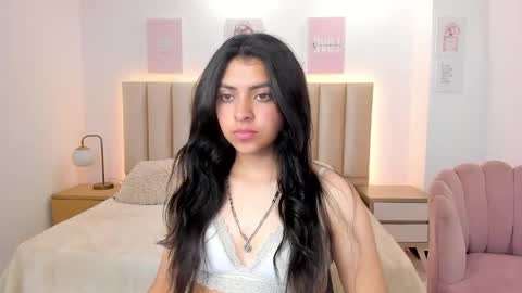 julie_devani online show from 11-19-25, 08:20