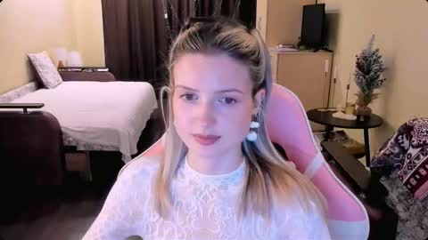 Julie online show from 11-30-25, 02:10