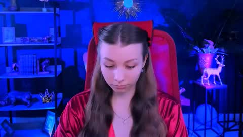 juliedaniel online show from 11-28-25, 04:37