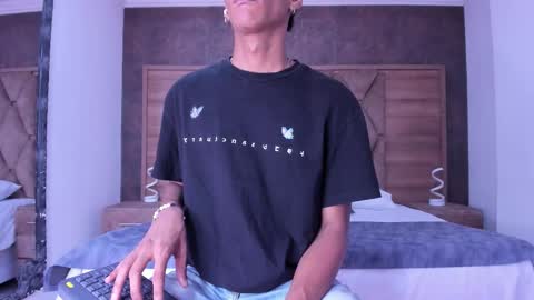 Julien online show from 01-17-26, 11:59