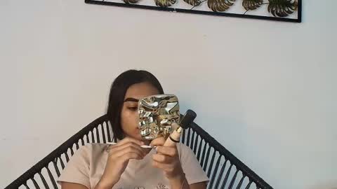 Snapshot of julieta_aguilar chatting on 10-03-25, 07:22 Juli online show from 10-03-25, 07:22