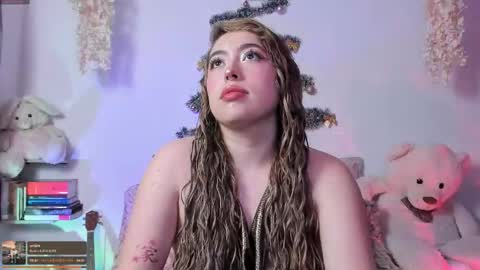 Snapshot of julieta_cooper20 chatting on 01-11-26, 04:06 Juli online show from 01-11-26, 04:06