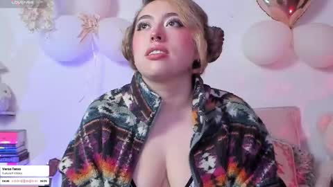 Snapshot of julieta_cooper20 chatting on 02-21-26, 04:13 Juli online show from 02-21-26, 04:13