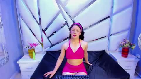 Julieta online show from 11-12-25, 07:35