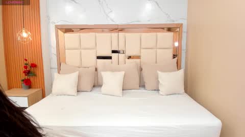     online show from 10-09-25, 10:30