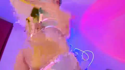 julietabomgv online show from 02-21-25, 10:15