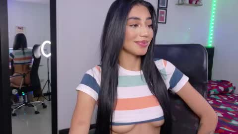 Julieta online show from 02-12-26, 01:39