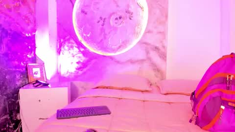 Snapshot of julietakane chatting on 02-25-26, 04:33 julietakane online show from 02-25-26, 04:33