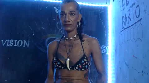 Julieth Wolf online show from 01-26-25, 01:52