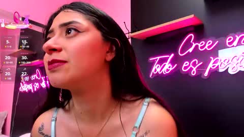 Snapshot of juliethcruz chatting on 01-13-26, 08:47 online show from 01-13-26, 08:47