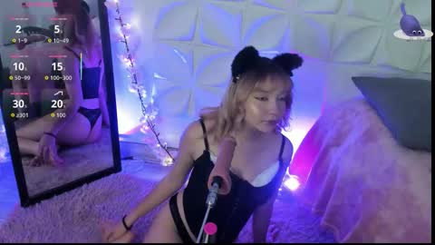 Julieth online show from 12-21-25, 06:04