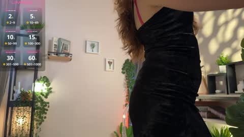 Snapshot of juliette_junson chatting on 02-02-25, 12:46 Julie online show from 02-02-25, 12:46