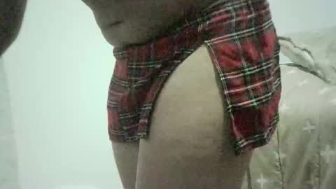 Snapshot of juligurlygirly chatting on 11-02-25, 12:57 juligurlygirly online show from 11-02-25, 12:57