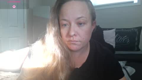 Juli Monroe online show from 11-09-25, 09:57