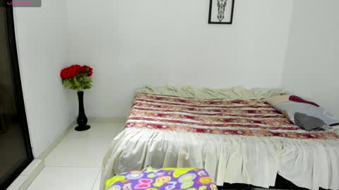 Juline Smith online show from 12-22-24, 11:54