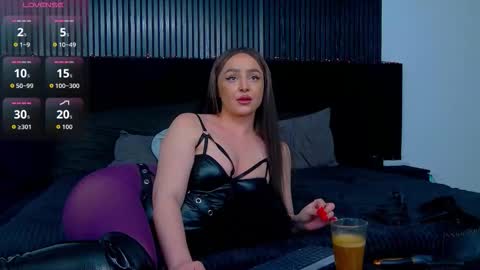 Julia online show from 02-21-26, 06:20