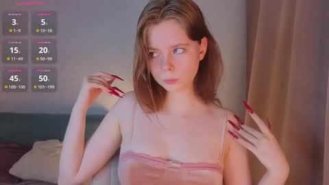 Julie online show from 09-12-25, 04:18