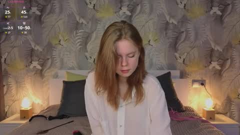 Julie online show from 10-13-25, 04:07