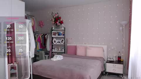 Julia online show from 02-28-26, 06:25