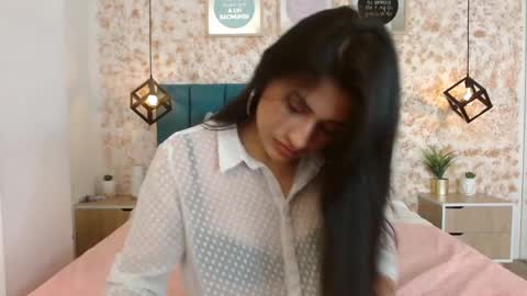 Julietha  online show from 02-19-25, 08:10